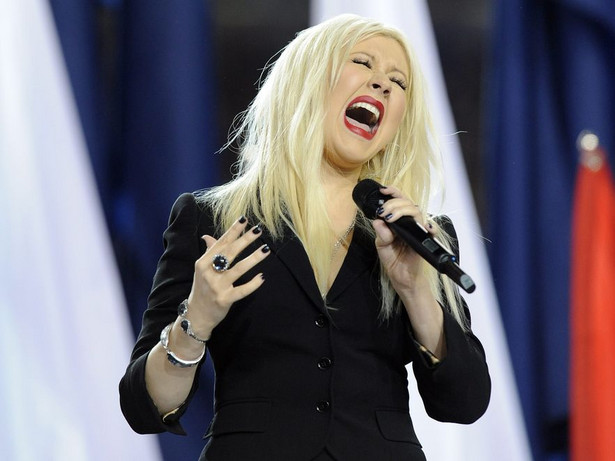 Christina Aguilera na oczach milionów pomyliła słowa hymnu