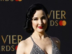 "Nic się w niej nie starzeje". Internauci podziwiają formę Dity von Teese [FOTO]