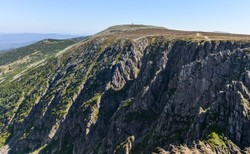 Te szlaki w Karkonoszach zostaną zamknięte dla ochrony cietrzewi i sokołów