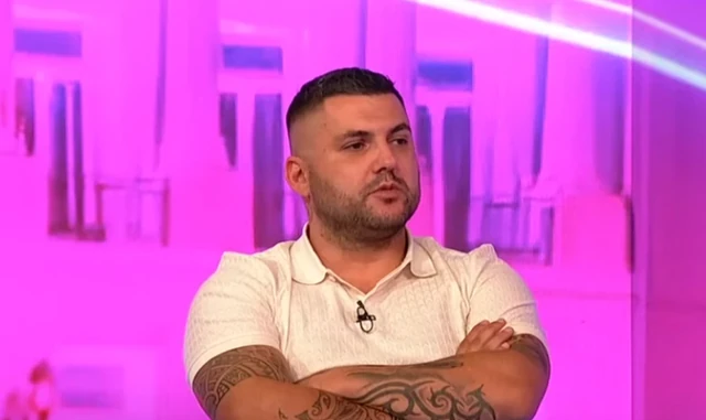 NEOČEKIVANO UKLJUČENJE MUSTAFE DURDŽIĆA! Pred svima progovorio o VIDEO-POZIVU sa Majom Marinković u večernjim satima: "MEVLIDA JE LJUTA"
