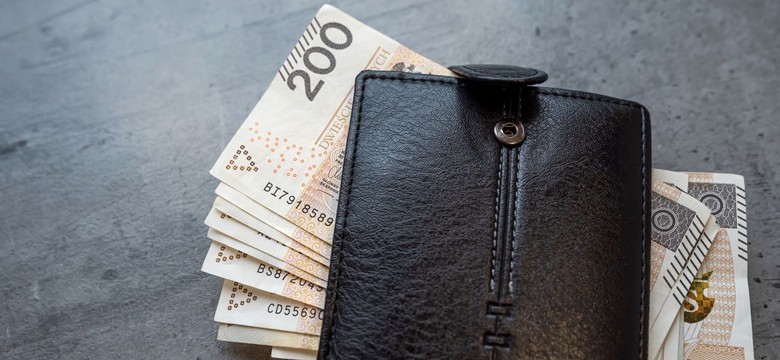 MEN i wycieczki: Nie ma pieniędzy dla nauczycieli. Jest do 250 zł dziennie na uczniów