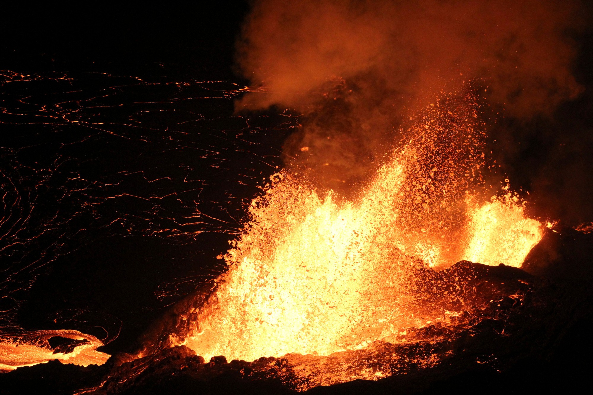 Havajská sopka Kilauea opäť chrlí lávu.