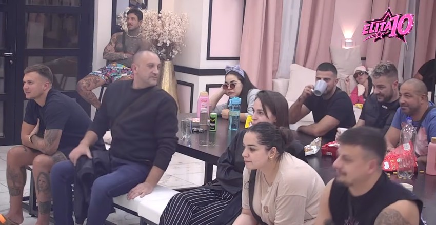 Evo šta se dešavalo u Eliti 10 dok je Stojin sin pevao u "Pinkovim zvezdama"