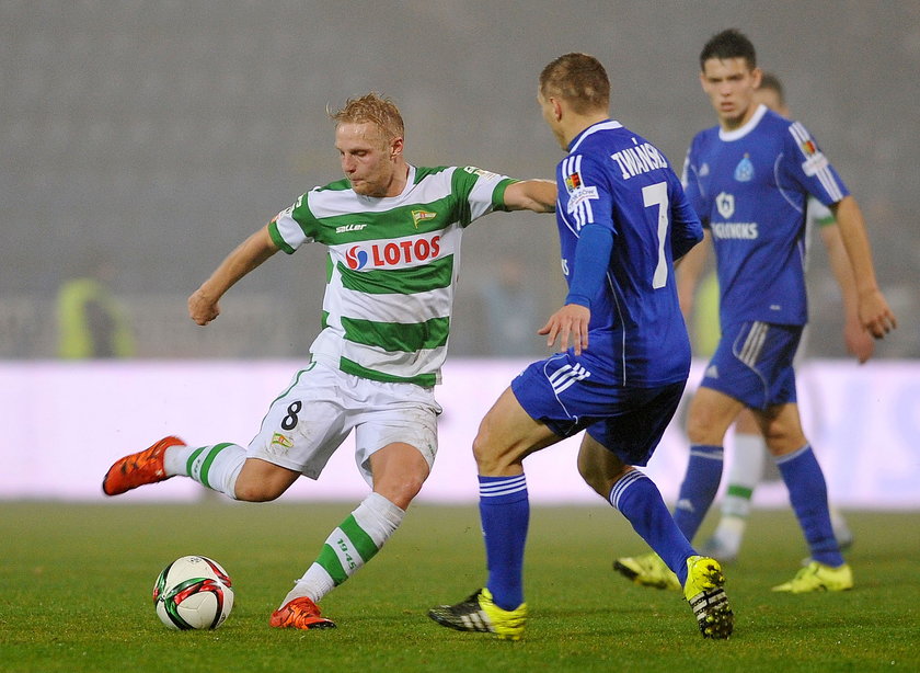 Lechia Gdańsk i Ruch Chorzów ukarane przez Ekstraklasę minusowymi punktami