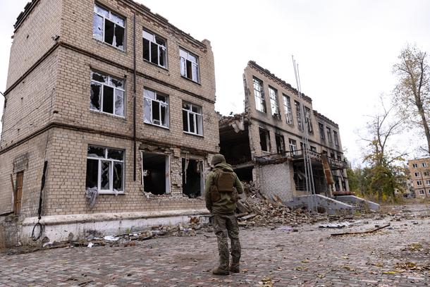 Zniszczenia wojenne w Awdijiwce w obwodzie donieckim