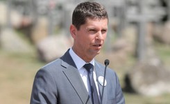 Piontkowski o powrocie uczniów do szkół: Pracujemy nad przepisami o bezpieczeństwie