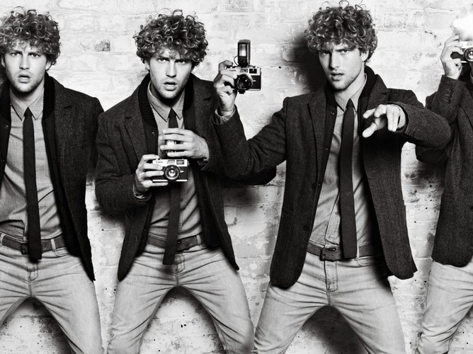 Burgundowe królestwo - Kolekcja Pull and Bear na sezon jesień 2011.