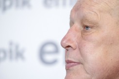 To wydarzy się w największych miastach w Polsce. Jasnowidz Jackowski mówi o wybuchu i uchodźcach