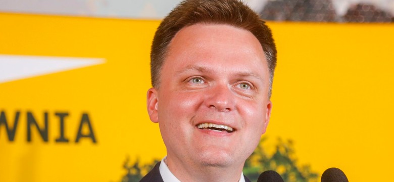 Hołownia ponownie wyprzedził Dudę. Komu jeszcze ufają Polacy? [SONDAŻ]