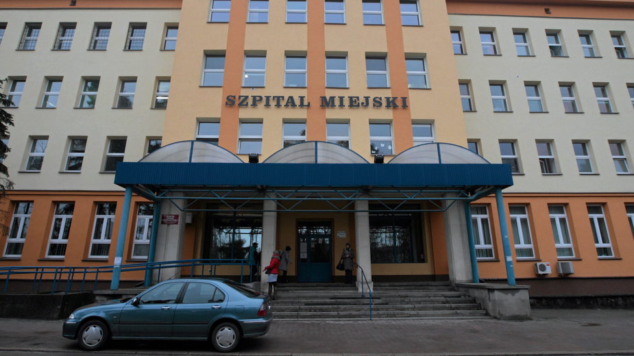Dyrektor szpitala w Ostrowcu Świętokrzyskim przeprosił rodzinę pacjentki za podanie fałszywej informacji