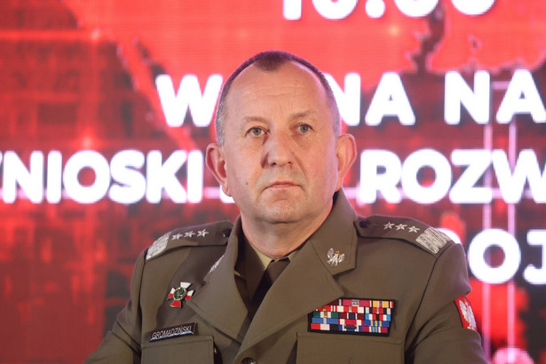 Generał Jarosław Gromadziński odwołany ze stanowiska dowódcy Eurokorpusu. Wszczęto postępowanie