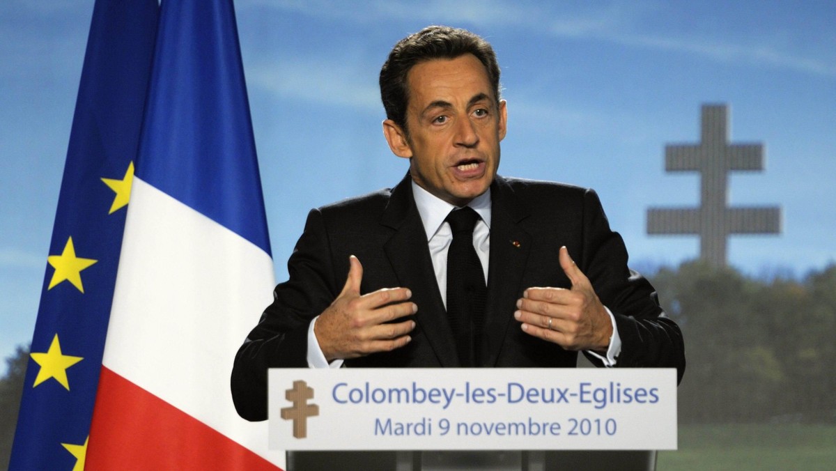 Prezydent Francji Nicolas Sarkozy potępił w piątek zamachy na chrześcijan na Bliskim Wschodzie i podkreślił, że nie pozwoli na "czystki religijne" w tym regionie.