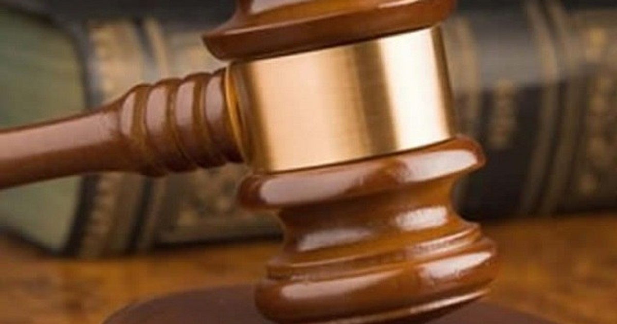 24-yr-old man in court over alleged theft of roofing sheets - Vimarsana News