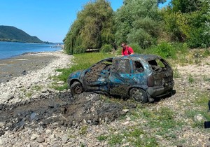 Otkriven automobil ukraden pre 13 godina zbog niskog vodostaja Dunava