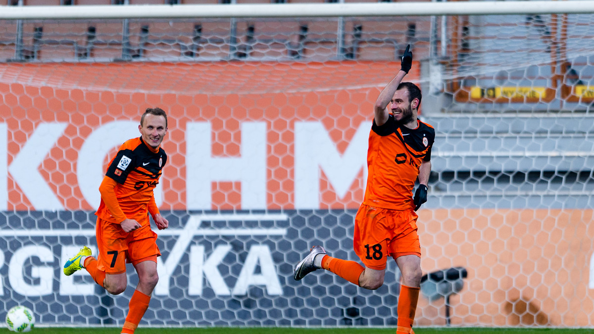 W 25. kolejce Ekstraklasy Zagłębie Lubin wygrało z Lechią Gdańsk 1:0 (0:0). Decydującego gola strzelił Filip Starzyński.