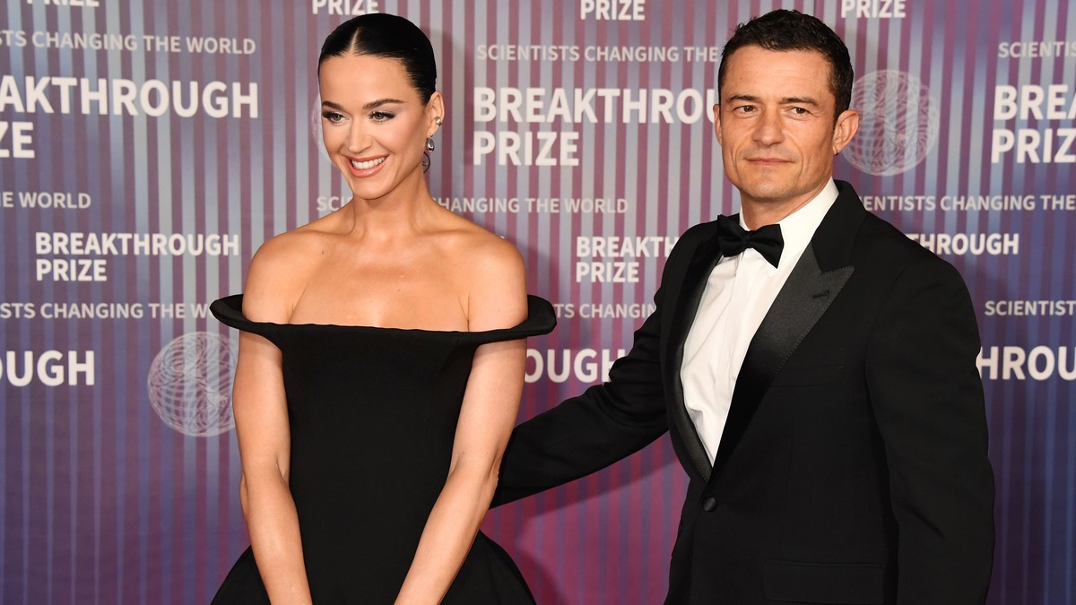 Ritka pillanatok: lencsevégre kapták Katy Perryt és Orlando Bloomot a francia riviérán – Így romantikázik a két világsztár – fotók