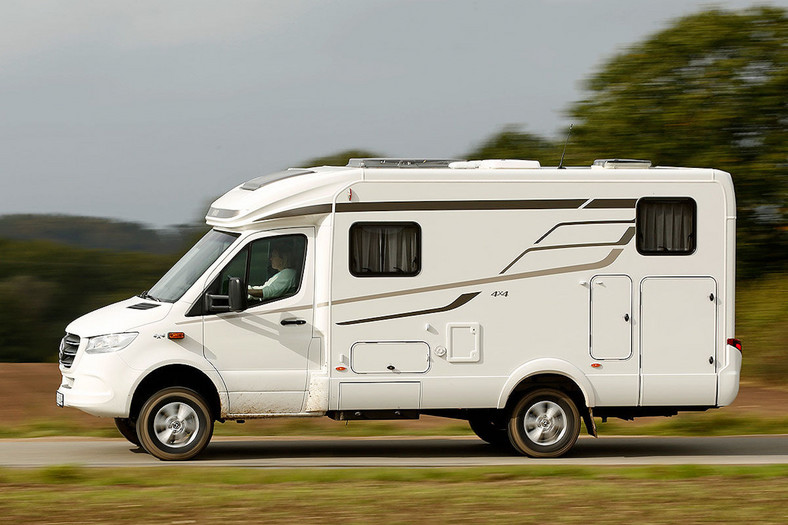 Dwa kampery 4x4: Hymer i Knaus