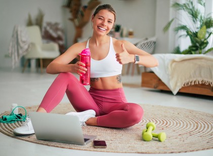 Nincs ideje sportolni? A „fitneszfalatok” lehetnek a megoldás! Napi 2 rövid testmozgás, ami javítja a szív és a tüdő egészségét című cikk nyitóképe
