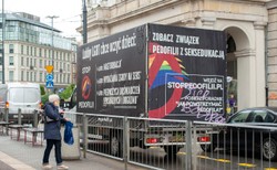 Prokuratura chce unieważnienia uchwały, która zakazuje działalności furgonetek pro-life