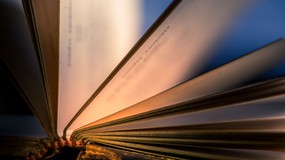 QUIZ z przysłów i powiedzeń. Potrafisz dokończyć każde? Ostatnie było popularne w PRL