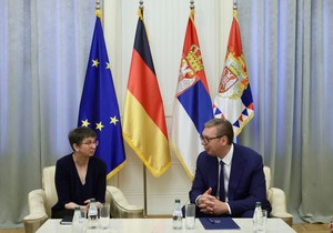 ANKE KONRAD I ALEKSANDAR VUCIC