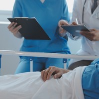 Balassagyarmaton komoly gond az orvoshiány és a hosszú kórházi várólista