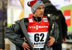 Narciarskie MŚ w Lahti: Kamil Stoch drugi w serii próbnej