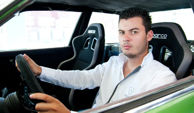 Pravi preokret desio se kada je Mate Rimac sa 18 godina kupio stari BMW E30 iz 1984.