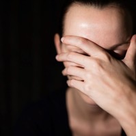 Kinek nagyobb az esélye a depresszióra, szorongásra? Ez derült ki róla