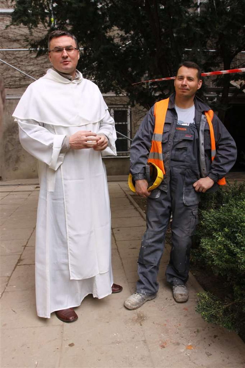 Przeor superman złapał bandytę!