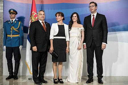 Lévai Anikó nem sokszor jelenik meg a miniszterelnök oldalán, de ha igen, akkor is visszafogott öltözéket választ /Fotó: MTI