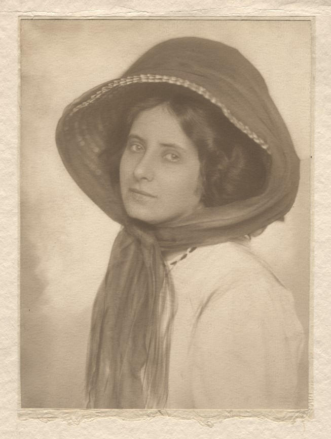 Máté Olga 1910-ben