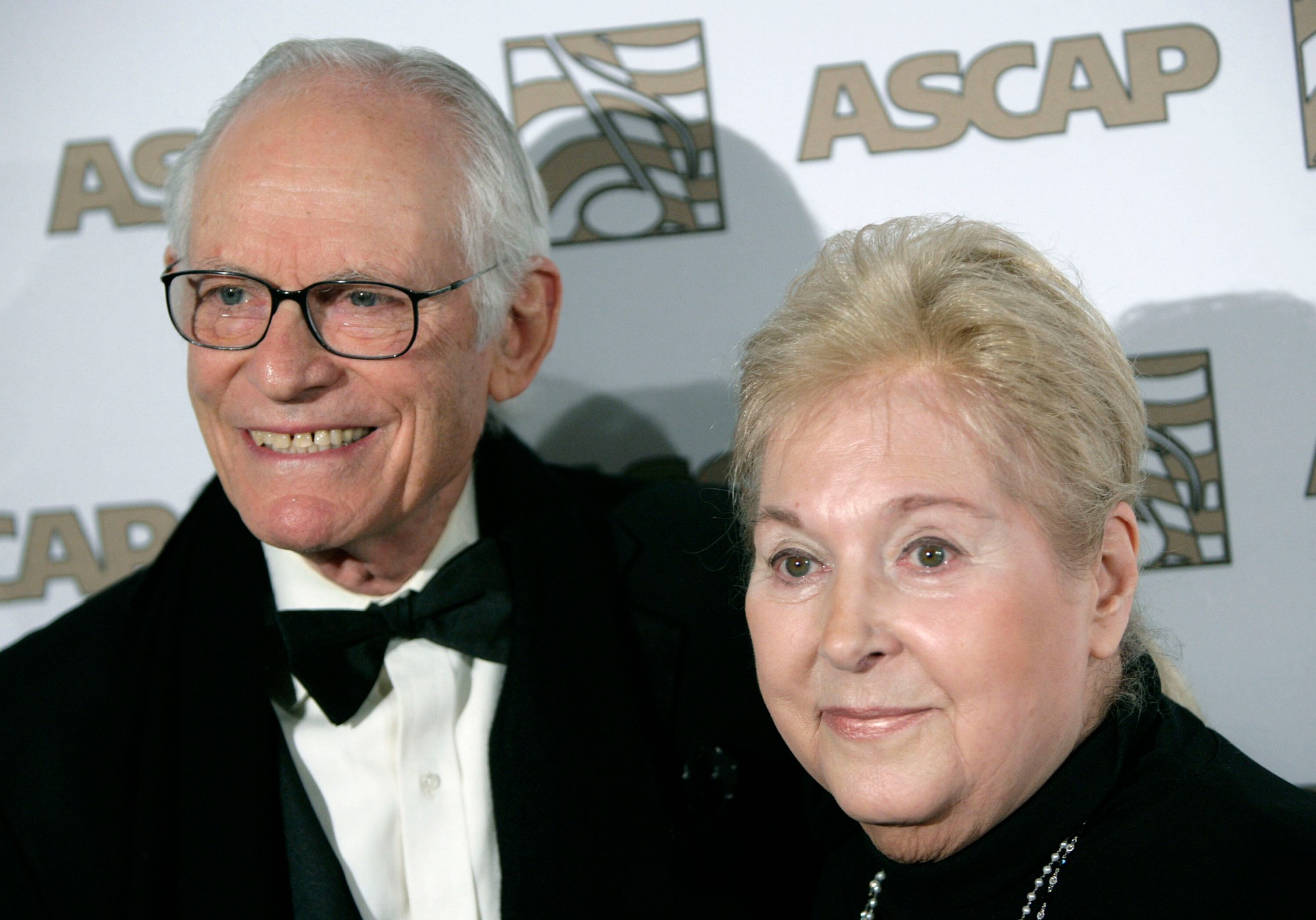 Marilyn and Alan Bergmanoví.