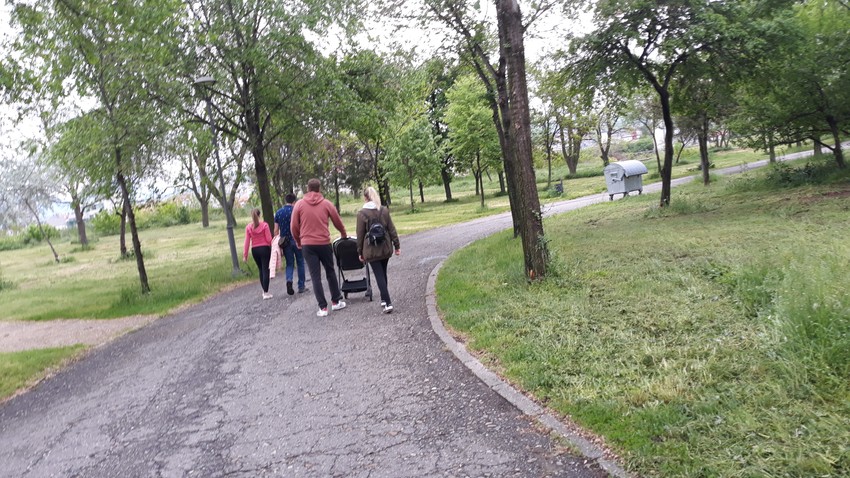 Uprkos kiši Nišlije su se danas malo i šetale