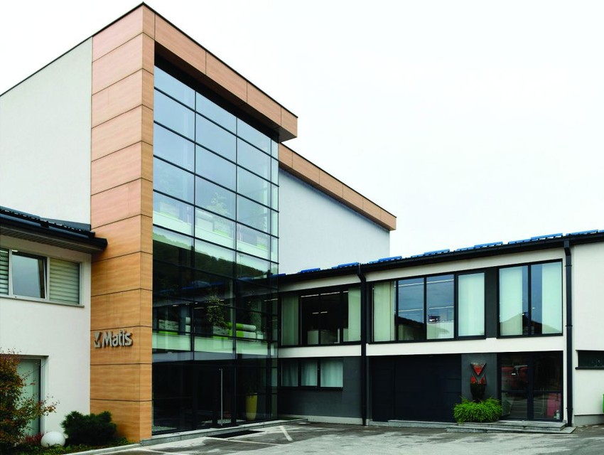 Upravna zgrada Matis