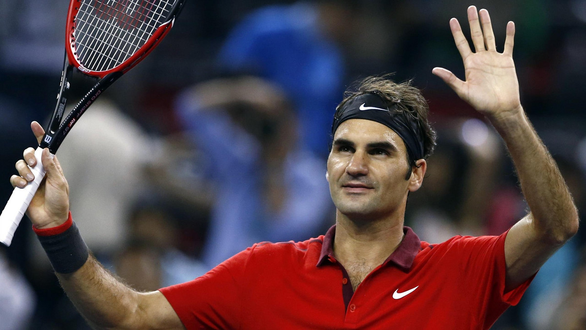 Wrócił stary dobry Roger Federer. Szwajcarski mistrz bez żadnych kłopotów ograł w półfinale w Szanghaju Novaka Djokovicia 6:4, 6:4. O zwycięstwo zagra w niedzielę z Francuzem Gillesem Simonem.