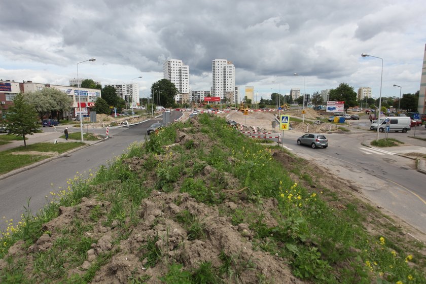 w tym miejscu powstanie odnoga do ul. Myśliwskiej