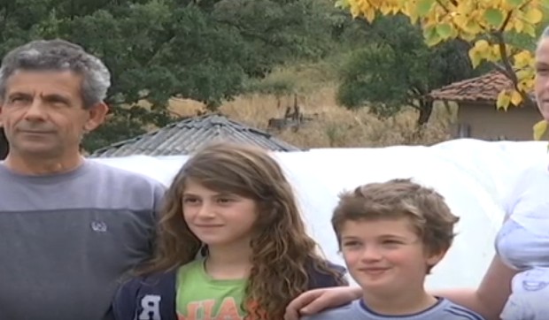 Razija i Slaviša sa decom