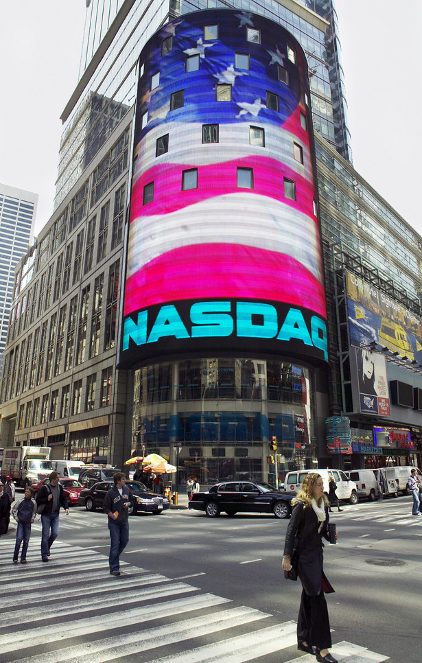 NASDAQ od początku jest na plusie. Fot. Bloomberg