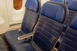 KE: pusty środkowy fotel w samolocie nie będzie konieczny