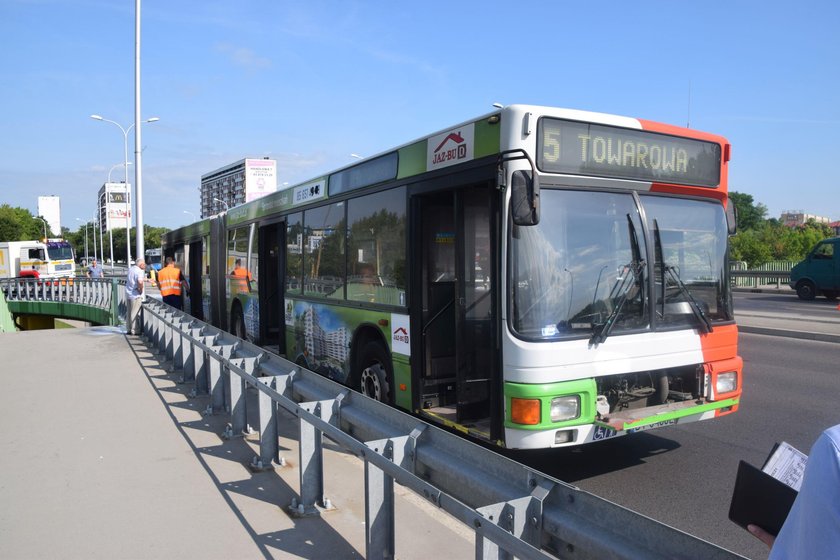 Pożar autobusu w Białymstoku. W środku było 50 osób