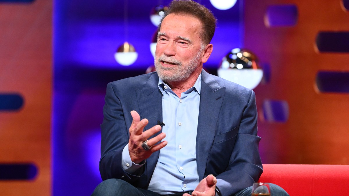 Zabsütikkel kínálja az állatait Arnold Schwarzenegger: az unokák is kapnak belőle – videó