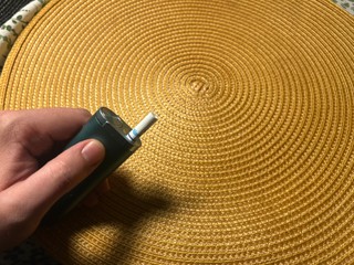 Od 18 stycznia palacze muszą zmierzyć się z kolejnym zakazem. Ze sklepów zniknęła cała gama produktów