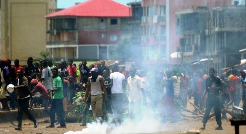 Dozens injured in Guinea pre-election clashes