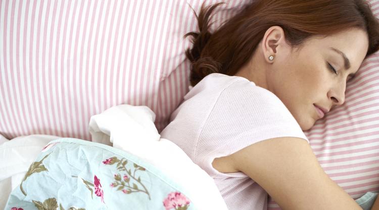 Spórolj energiát alvás közben Fotó: Getty Images