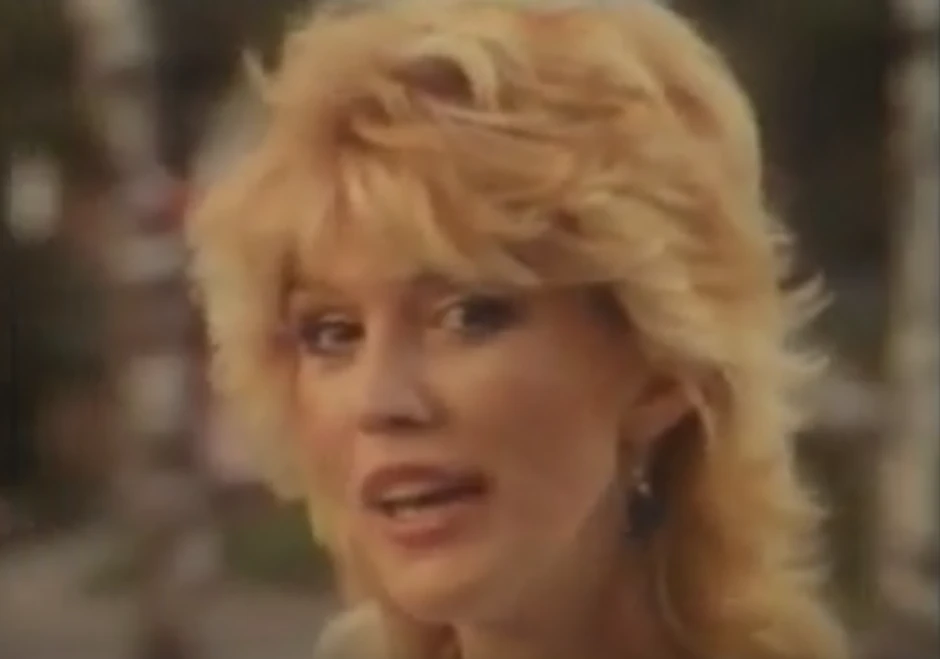 Suzana Mančić iz mlađih dana