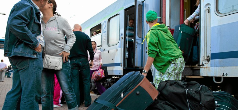 PKP Intercity obiecuje: Tańsze bilety w wakacje, więcej wagonów