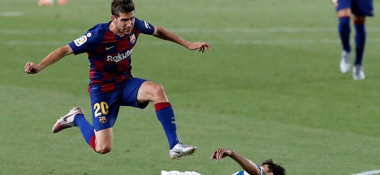 Wymęczona wygrana Barcelony w derbach, spadek Espanyolu