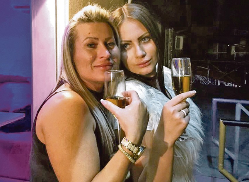 Snežana Nikolić i njena ćerka Ana