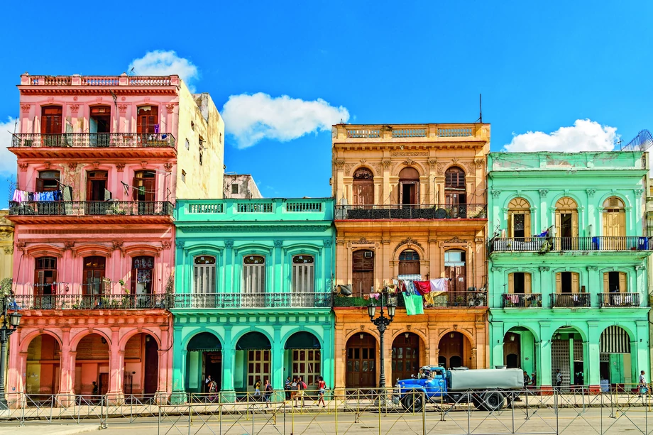 Hawana, Kuba. Znajdziemy tu połączenie egzotyki z reliktami przeszłości.